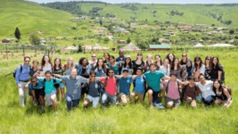 MIT & Ragon students visit CAPRISA